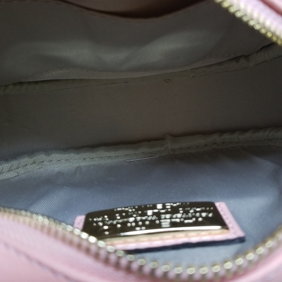 Valentino Authentic💥Brand New💥Crossover - Picture 4 of 7